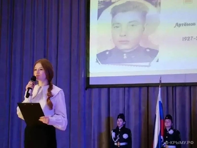 В Майском Доме культуры прошёл муниципальный этап акции «Наши семейные книги памяти»